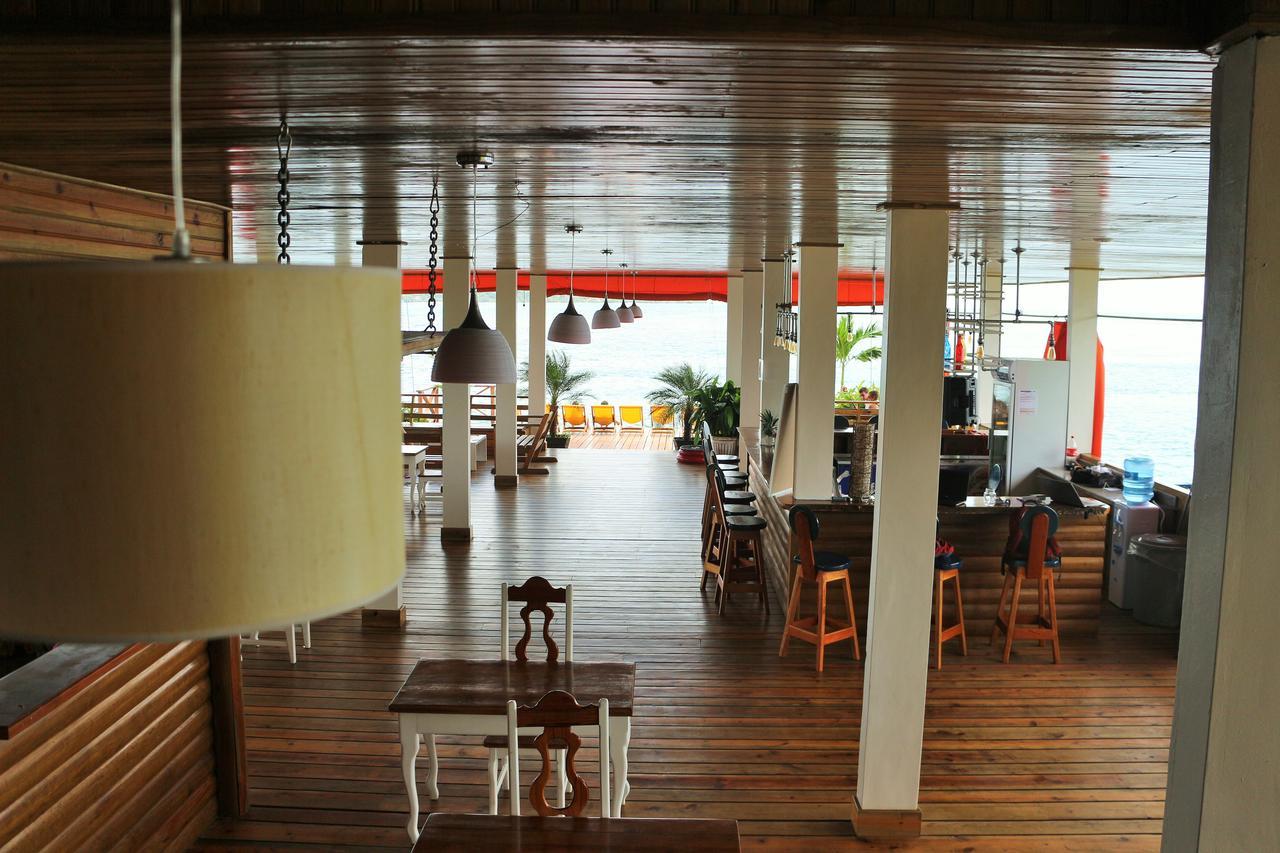 Hostel Mamallena Bocas Del Toro (Adults Only) Eksteriør billede