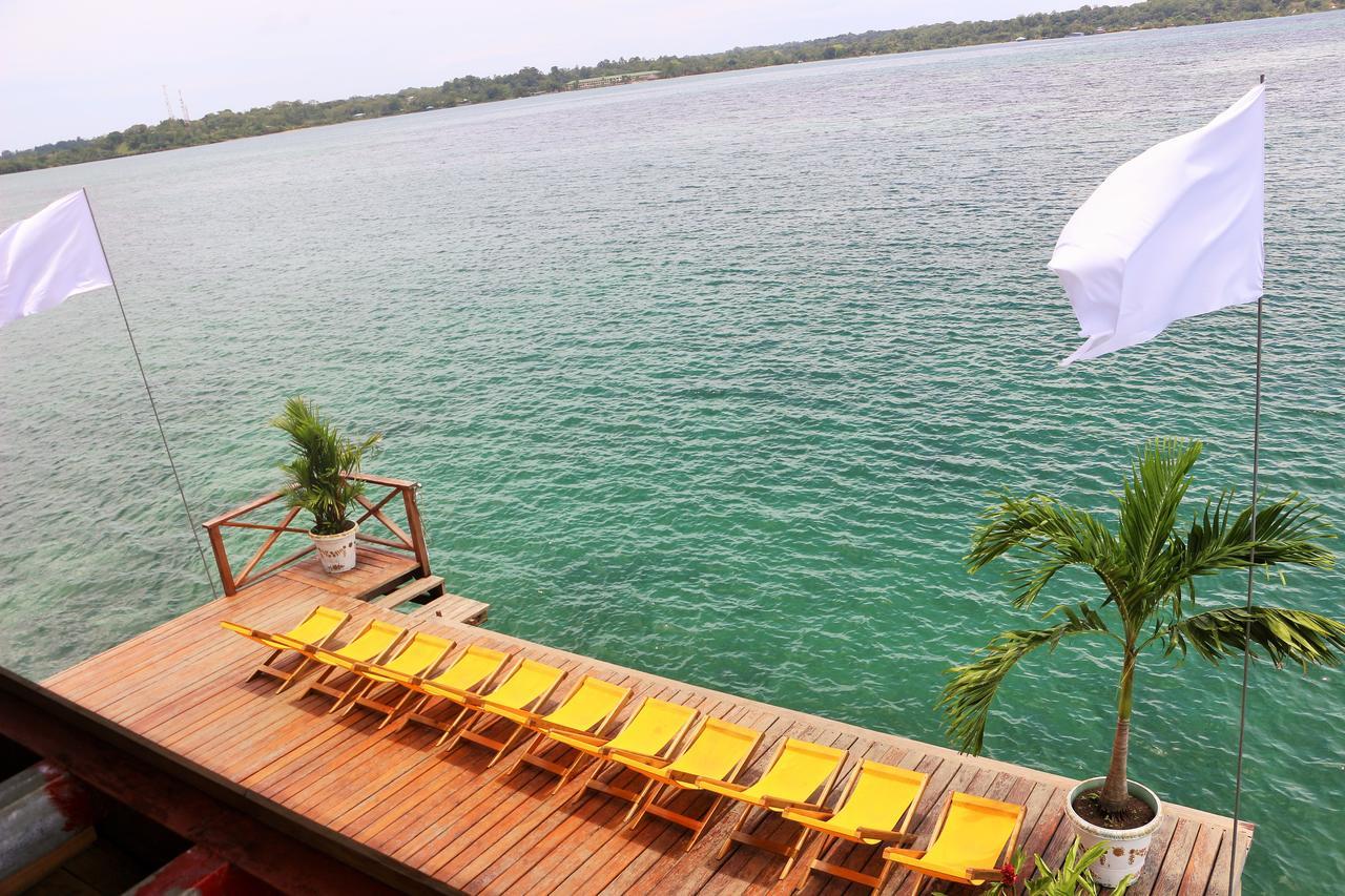 Hostel Mamallena Bocas Del Toro (Adults Only) Eksteriør billede