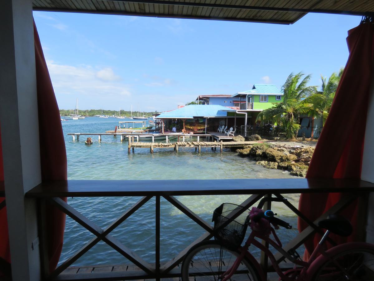 Hostel Mamallena Bocas Del Toro (Adults Only) Eksteriør billede
