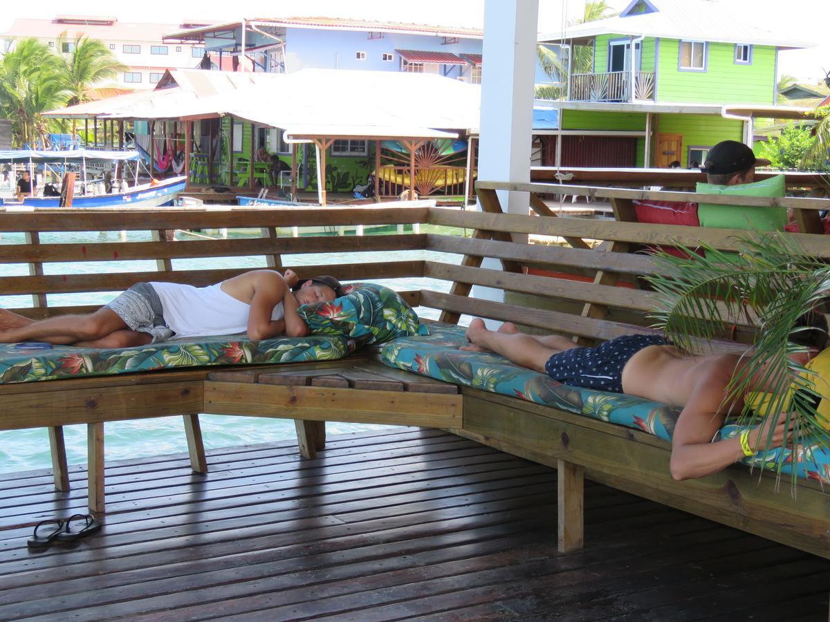 Hostel Mamallena Bocas Del Toro (Adults Only) Eksteriør billede